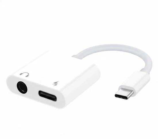 מתאם Type-C לטעינה וכניסת Aux